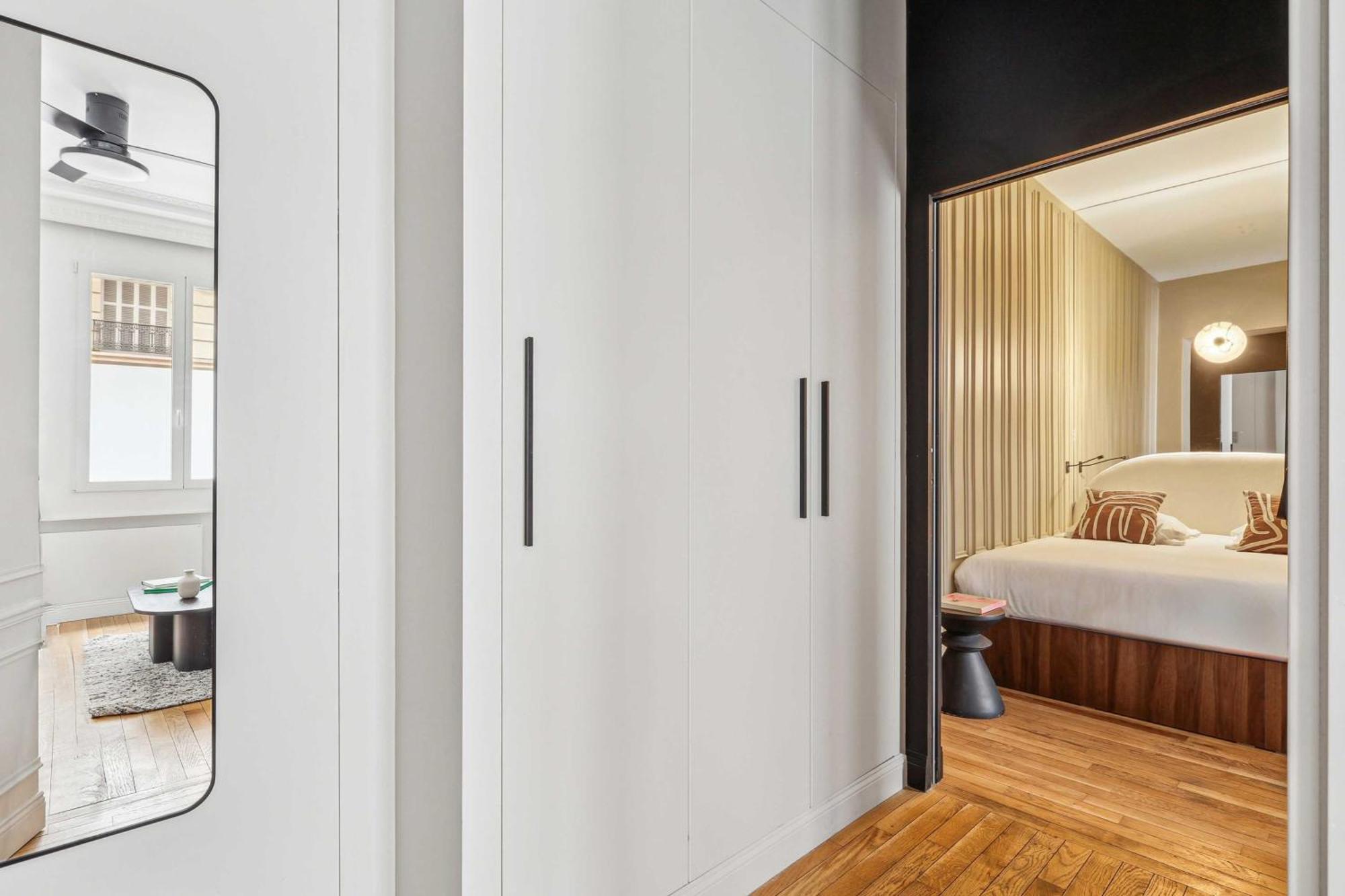 Interior Design - Apartment 6P-2Br - Tour Eiffel Paris Bagian luar foto